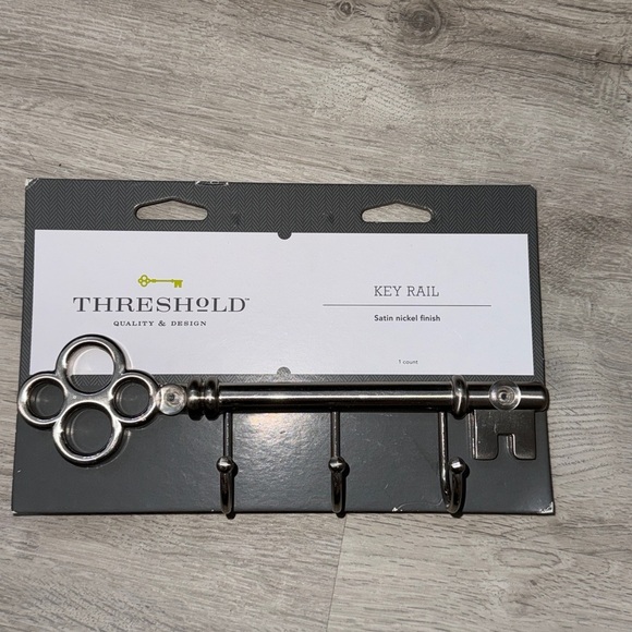 Threshold Gray Wall Mount Key Holder - Picture 1 of 2